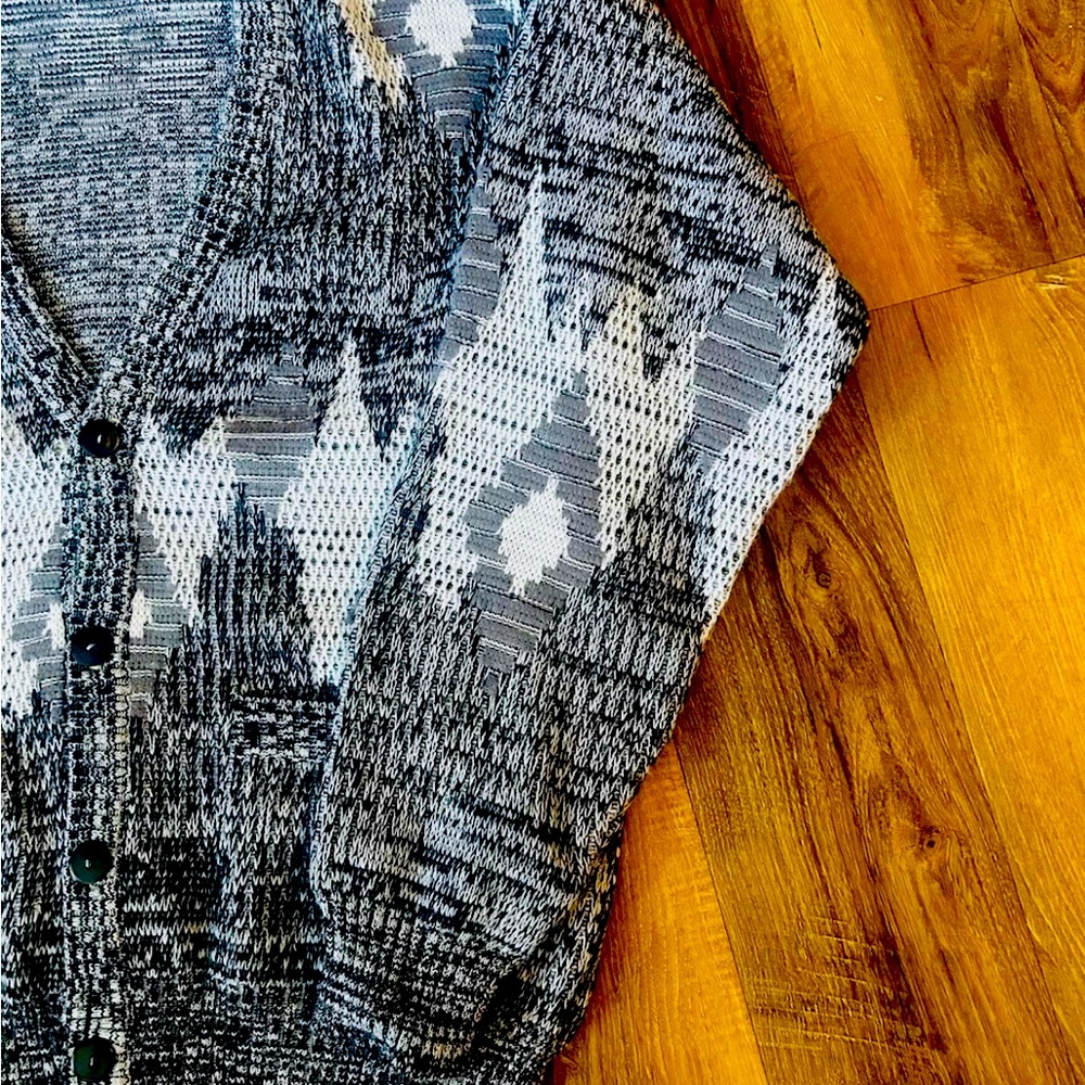 Size large “grandpa” Shades cardigan sweater